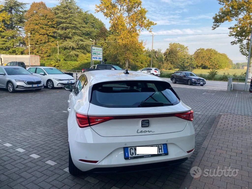 Seat Leon 2022 photo 5