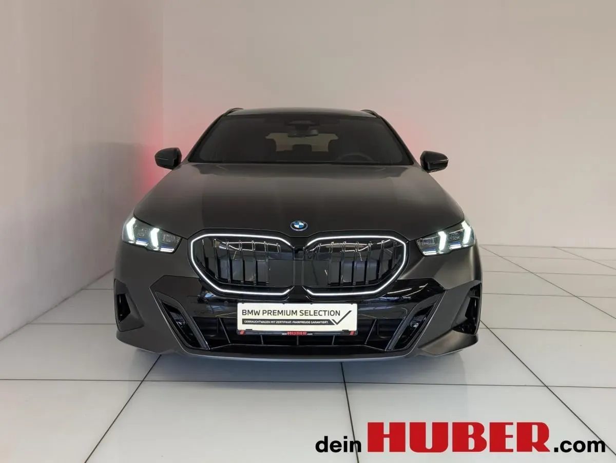 BMW 5Er-Reihe 550E 2025 photo 2
