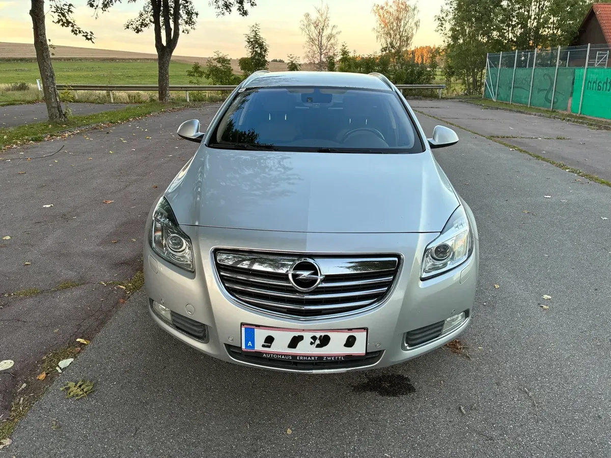 Opel Insignia 2012 photo 2