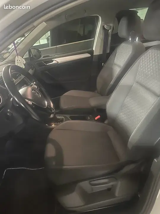 Volkswagen Tiguan 2018 photo 3