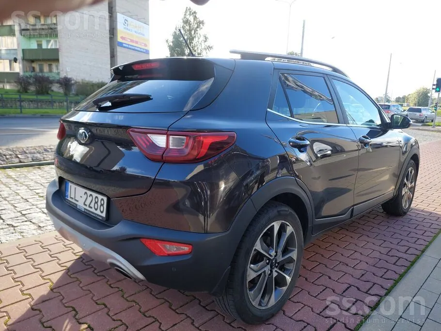 Kia Stonic 2018 photo 4
