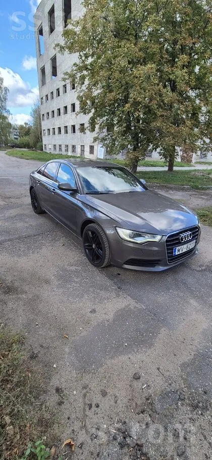 Audi A6 2011 photo 2