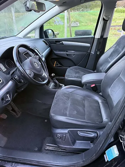 Volkswagen Sharan 2012 photo 5