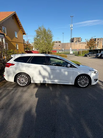 Ford Focus 2017 photo 3