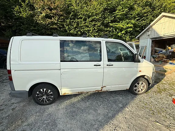 Volkswagen Transporter 2007 photo 2