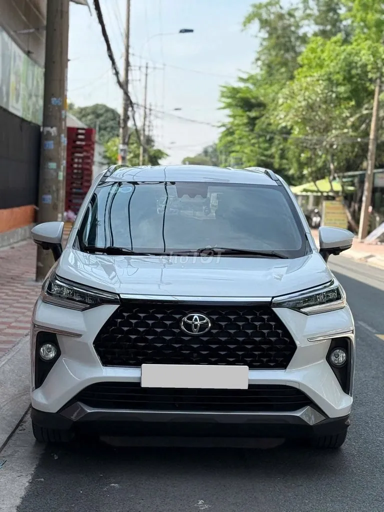 Toyota Veloz Cross 2023 photo 2