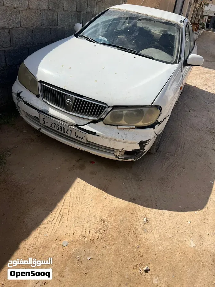 Nissan Sunny 2005 photo 2