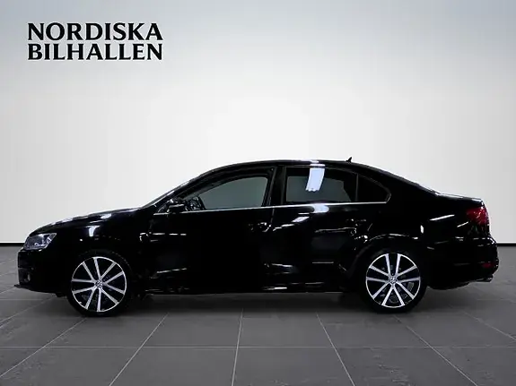 Volkswagen Jetta 2012 photo 4