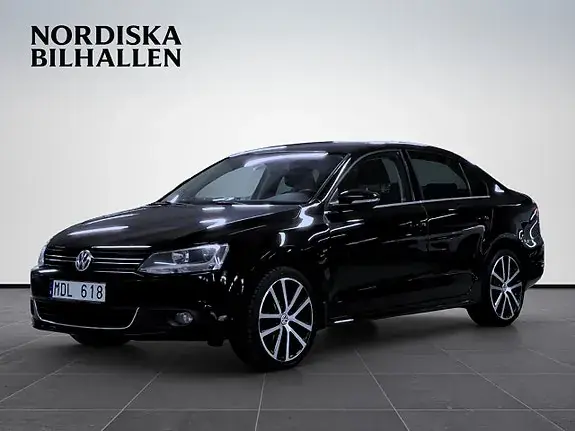 Volkswagen Jetta 2012 photo 3