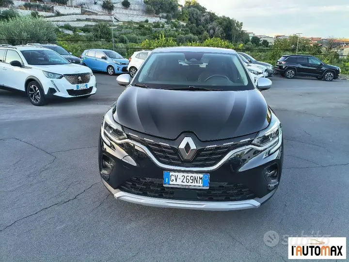 Renault Captur 2024 photo 2