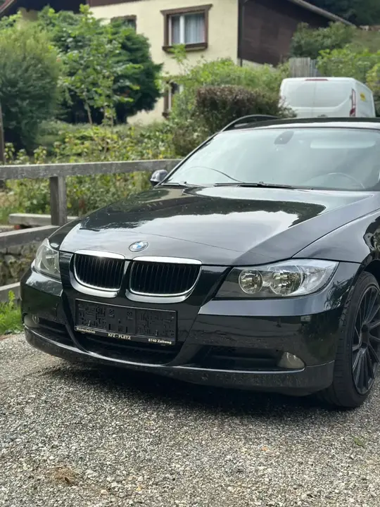 BMW 3 Series 2006 photo 2