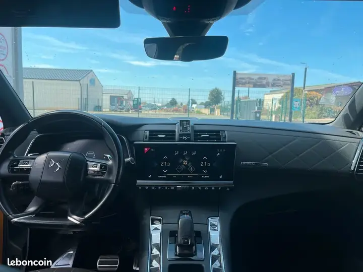 DS Automobiles Ds7 2018 photo 2