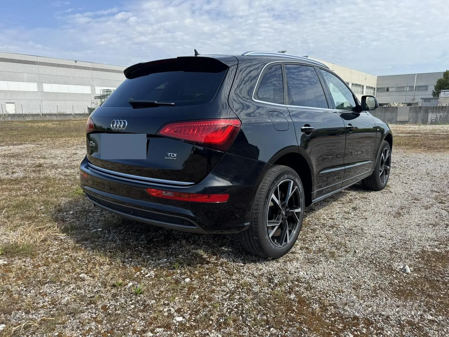 Audi Q5 2016 photo 2