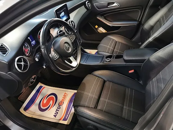 Mercedes-Benz Gla200 D 2017 photo 5