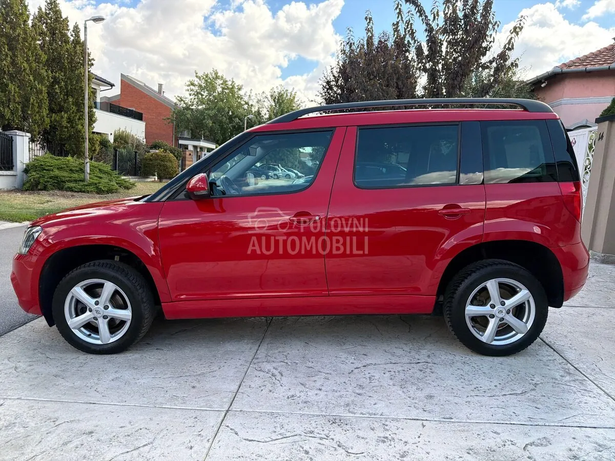 Skoda Yeti 2015 photo 3