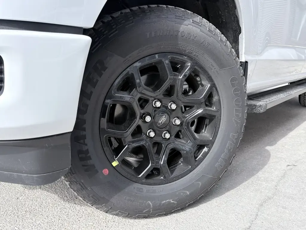 Ford F-150 2026 photo 3