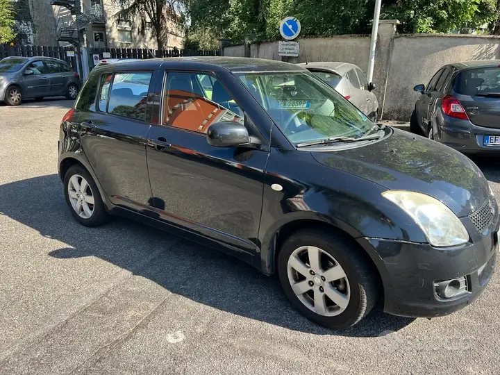 Suzuki Swift 2008 photo 2