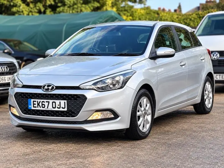 Hyundai I20 2017 photo 3