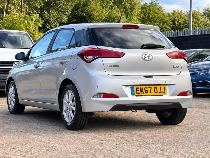 Hyundai I20 2017 photo 5