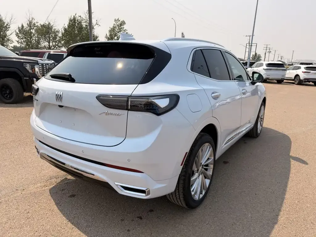Buick Envision 2026 photo 5
