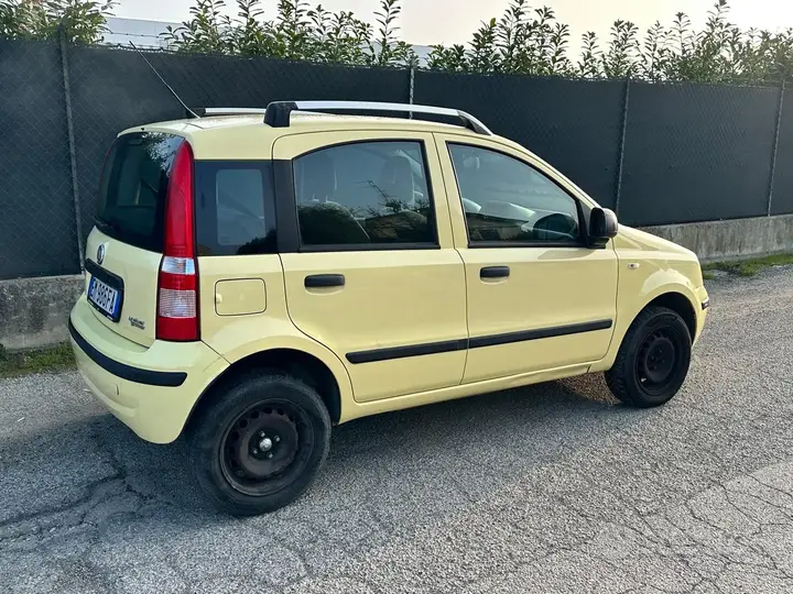 Fiat Panda 2012 photo 2