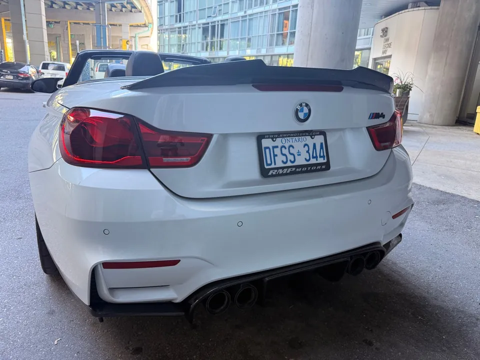 BMW M4 2016 photo 3
