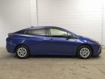 Toyota Prius 2017 photo 4
