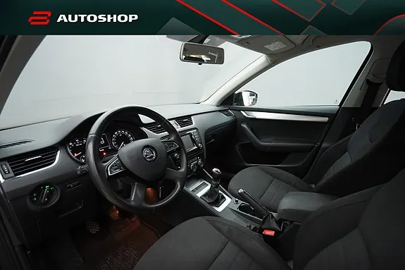 Skoda Octavia 2014 photo 2