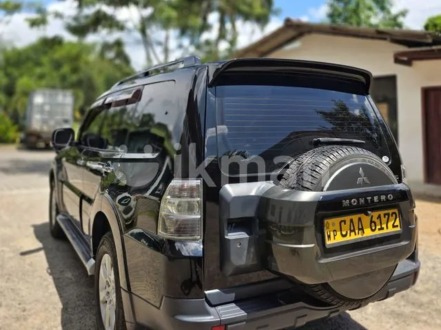 Mitsubishi Montero 2013 photo 3
