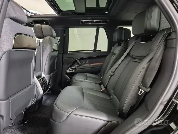 Land Rover Range Rover 2023 photo 5