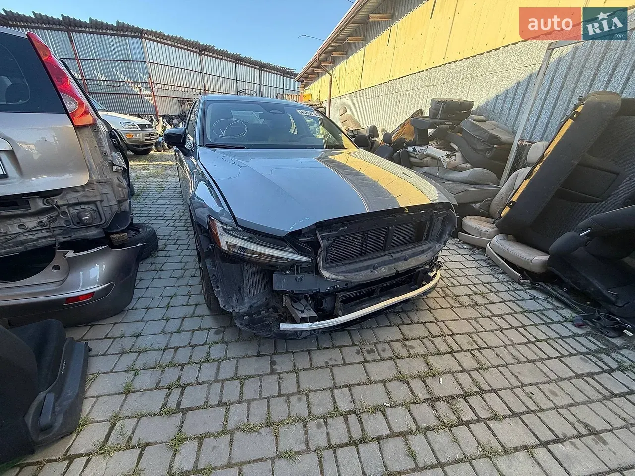 Volvo S60 2024 photo 4