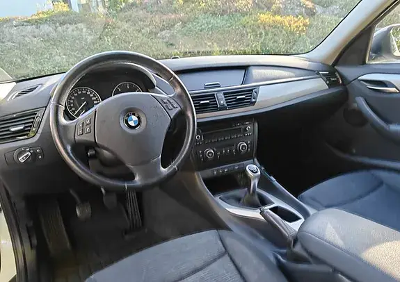 BMW X1 2013 photo 4
