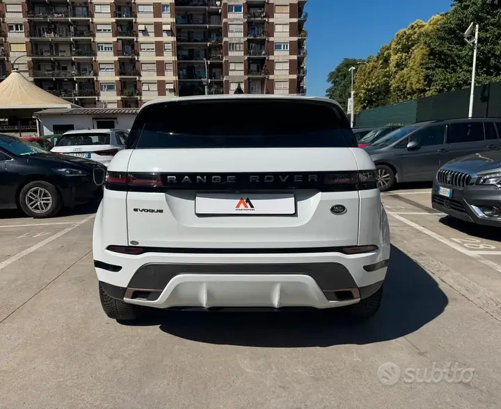Land Rover Range Rover Evoque 2022 photo 3