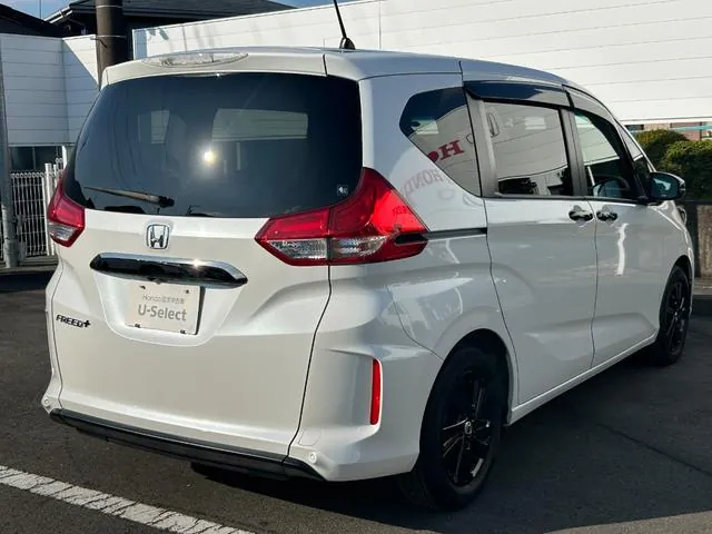 Honda Freed 2024 photo 5