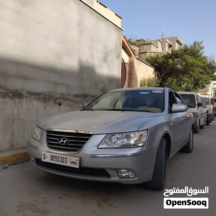 Hyundai Sonata 2009 photo 2