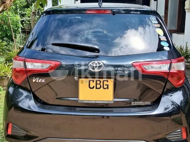Toyota Vitz 2018 photo 2