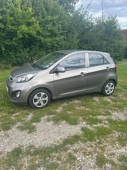 Kia Picanto 2011 photo 4