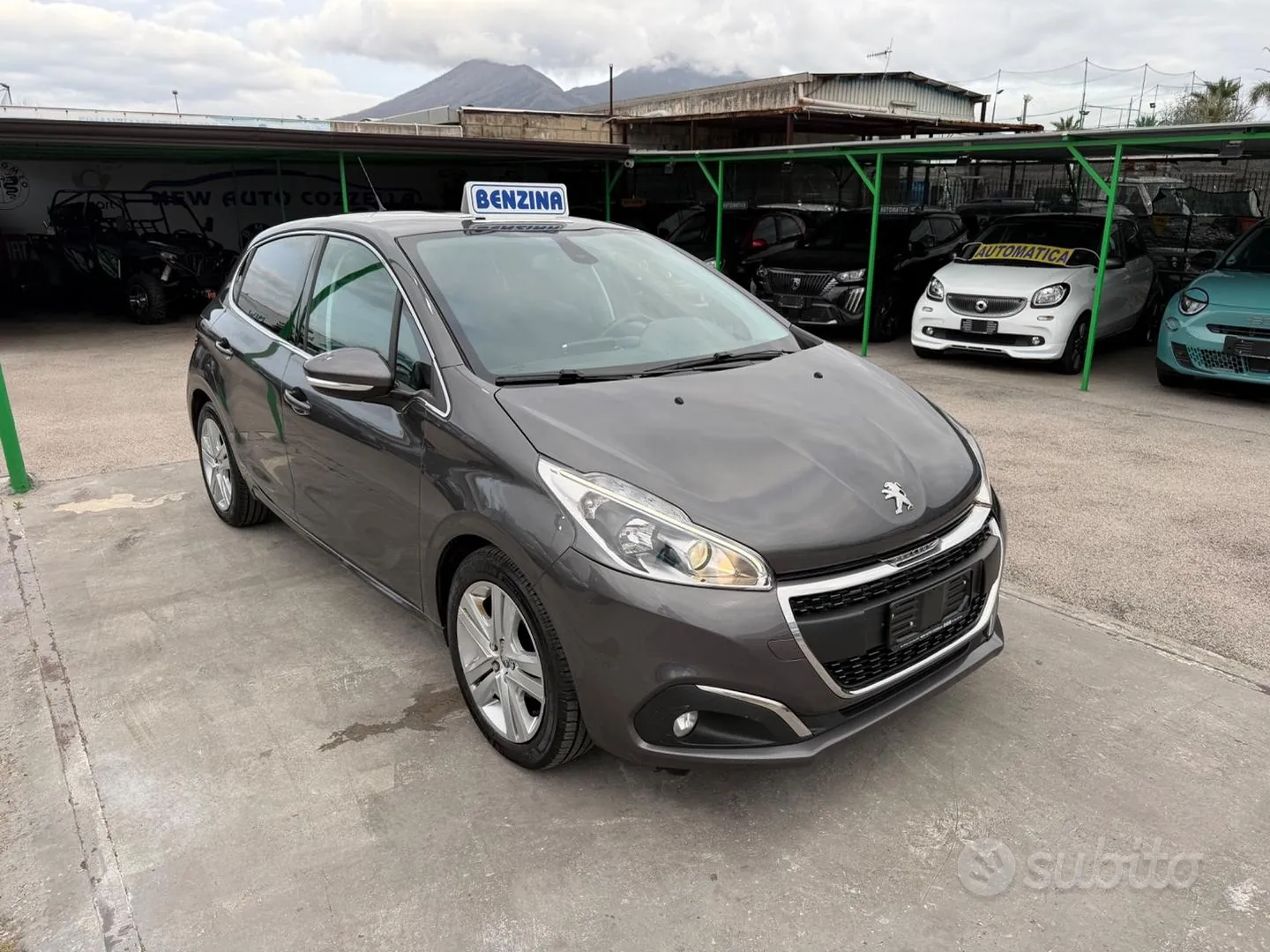 Peugeot 208 2019 photo 2