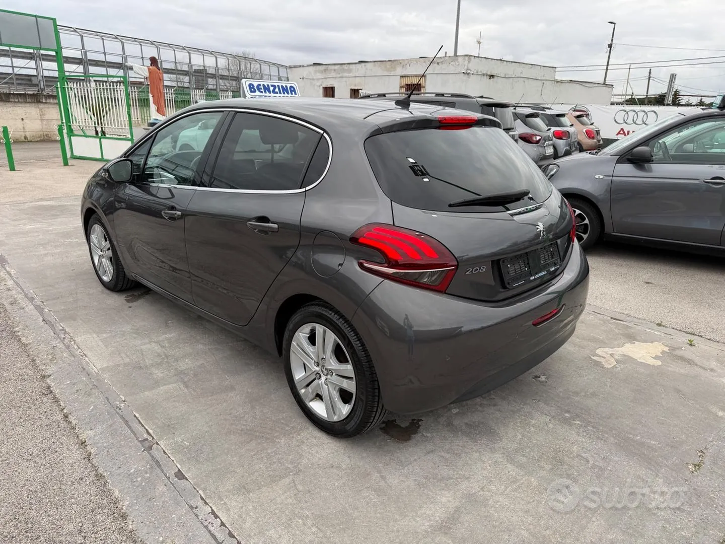 Peugeot 208 2019 photo 4