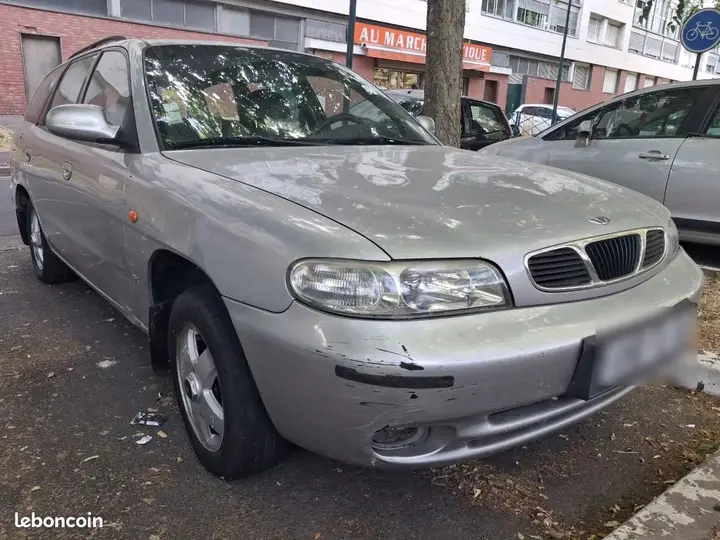 Daewoo Nubira