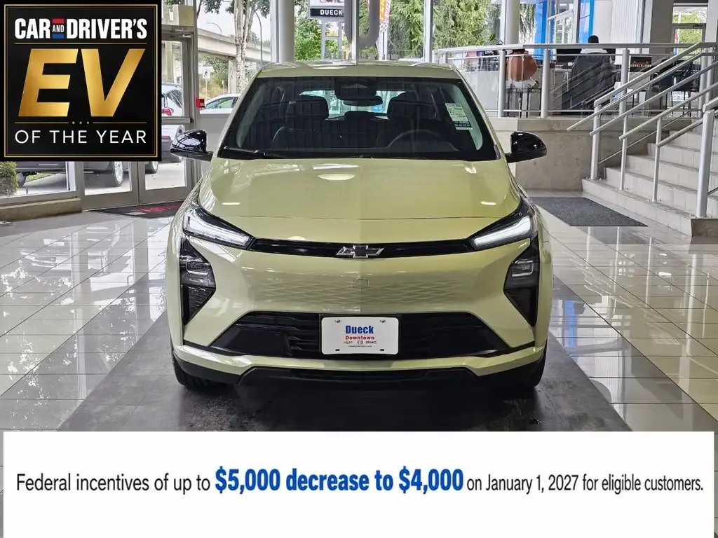 Chevrolet Bolt 2027 photo 2