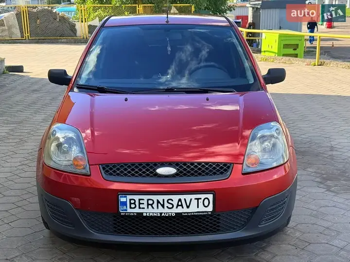 Ford Fiesta 2006 photo 4