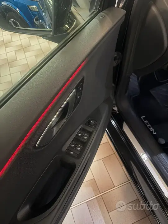Seat Leon 2020 photo 3
