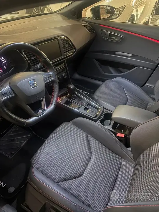 Seat Leon 2020 photo 4