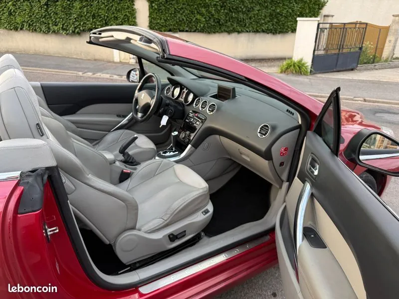 Peugeot 308 2012 photo 3