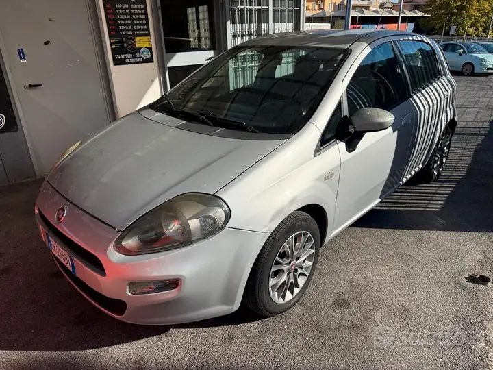 Fiat Punto 2013 photo 4
