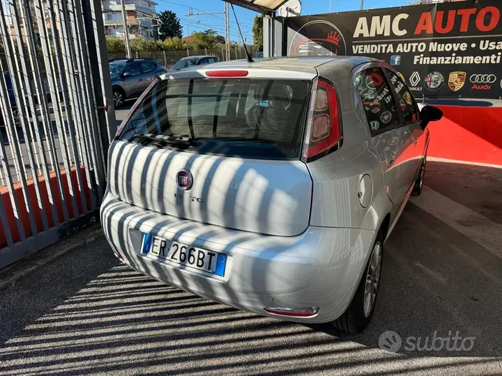 Fiat Punto 2013 photo 5