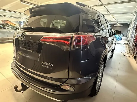 Toyota Rav4 2016 photo 4