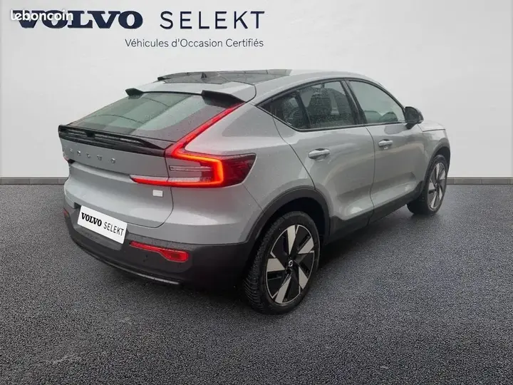 Volvo C40 2023 photo 2