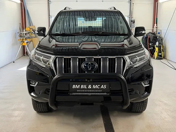 Toyota Land Cruiser 2023 photo 2